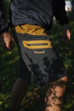 Pinewood Wildmark Stretch Shorts bronze/anthrazit Herren (Größe 46)
